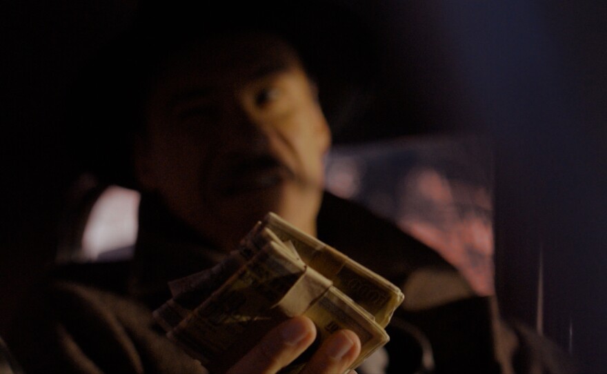 A scene from episode 10 of " Hijos Del Desierto" (Sons of the Desert)