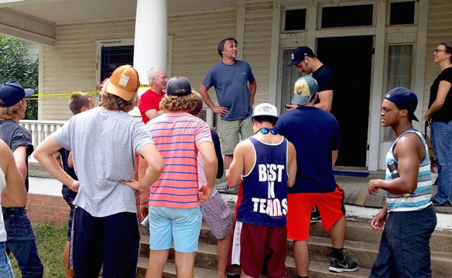 AMERICAN MASTERS "Richard Linklater – Dream Is Destiny” features cinéma vérité footage of Richard Linklater from the set of his film “Everybody Wants Some!!”