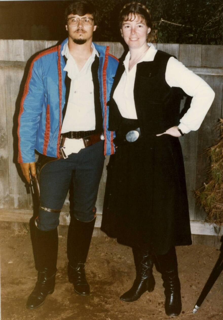 Colleen Kelly Burks cosplaying as a gender-bending Han.