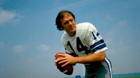Dallas Cowboys Craig Morton is pictured in 1973.