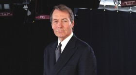 Acclaimed interviewer and broadcast journalist Charlie Rose, former anchor of the CBS News program Nightwatch and currently a correspondent for 60 Minutes II, engages Americas best thinkers, writers, politicians, athletes, entertainers, business leaders, scientists and other newsmakers in one-on-one interviews and roundtable discussions five nights a week.