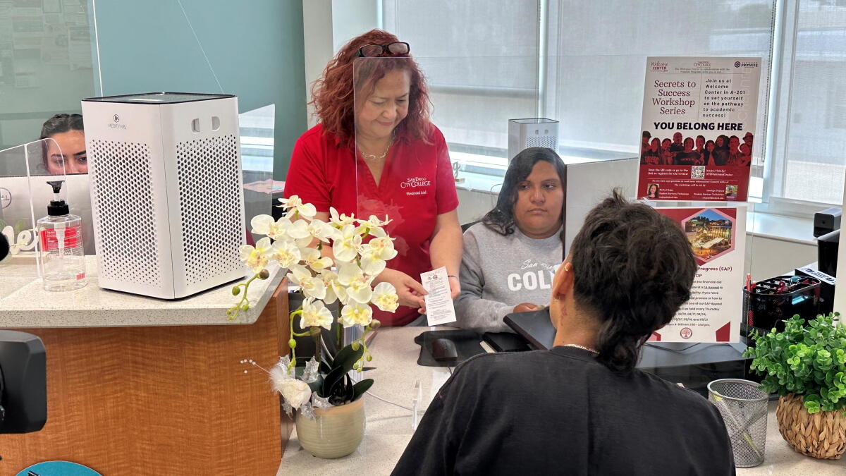 Spreading the word on new FAFSA coming for the fall 2024 semester - Vimarsana News