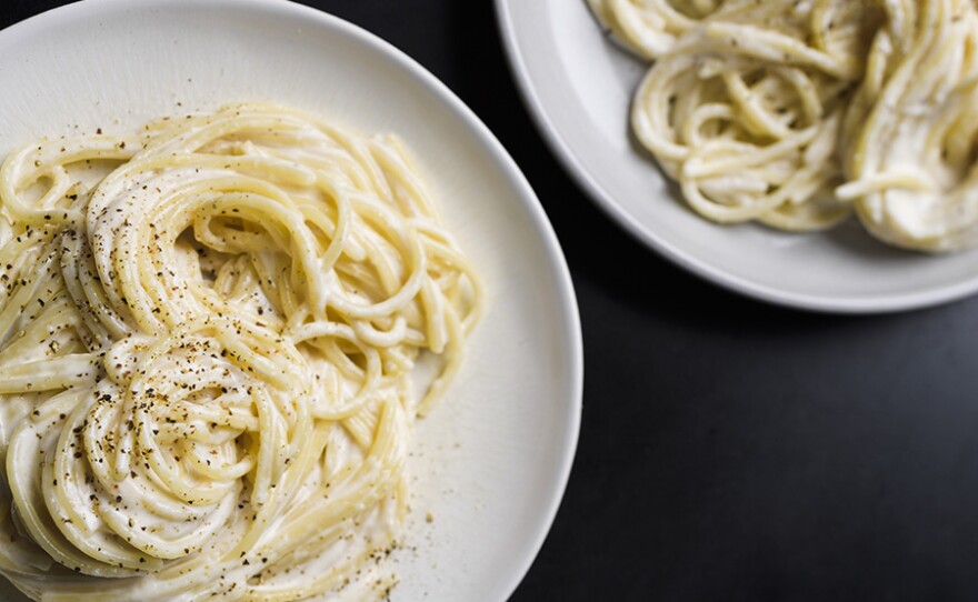 Pasta with Parmesan Cream