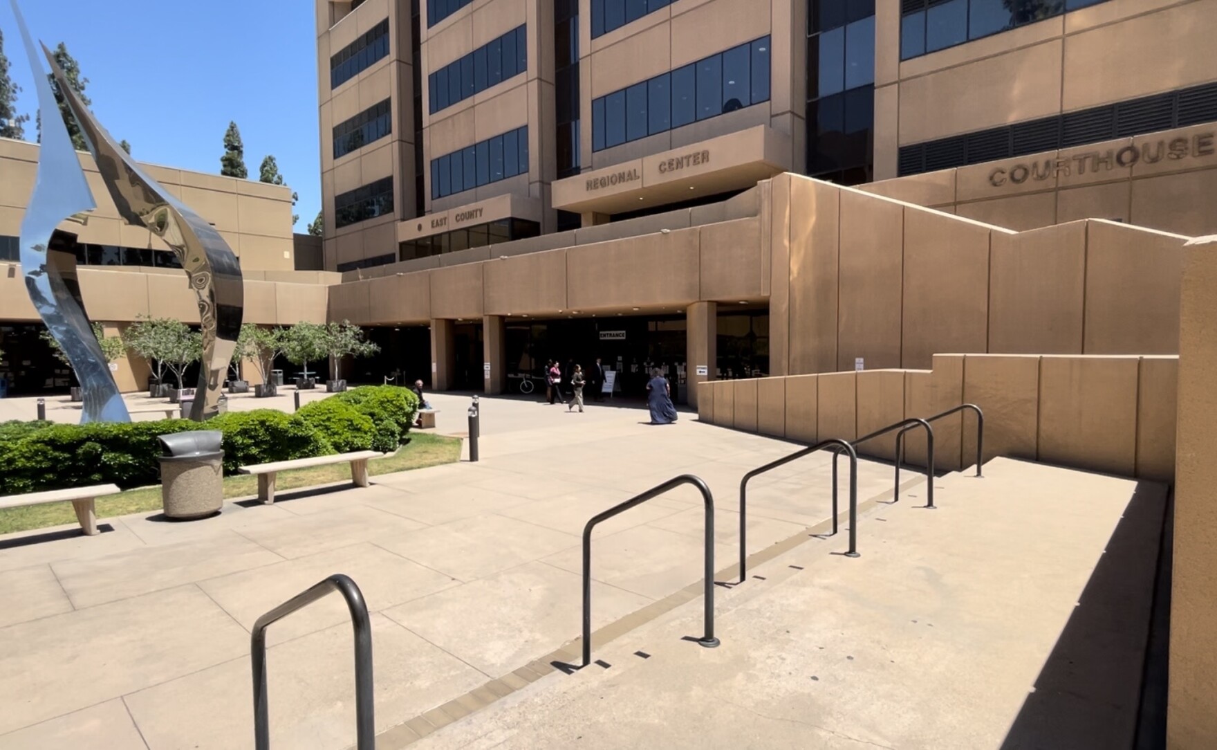Manslaughter charge dismissed against doctor in San Diego County jail