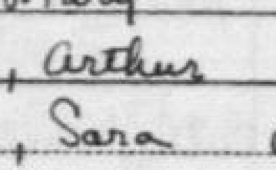 Close up of the 1940 census records for Arthur and Sara Memmott.
