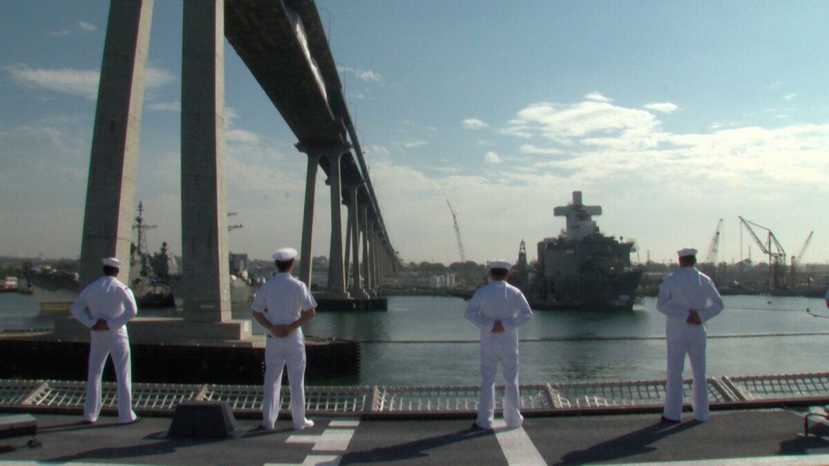 Navy scrambles San Diego ships ahead of rare Pacific hurricane - Vimarsana News