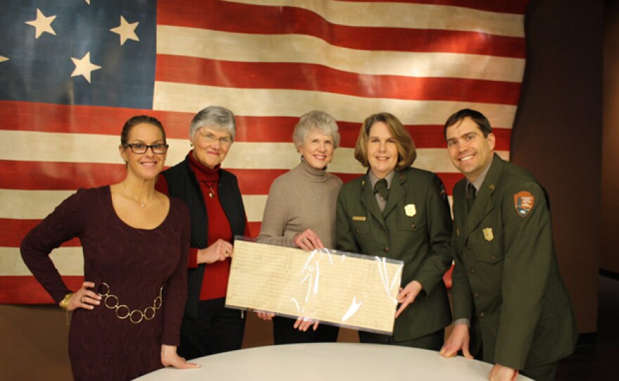 History Detectives Bill Of Sale; Powder Horn; Star Spangled Banner