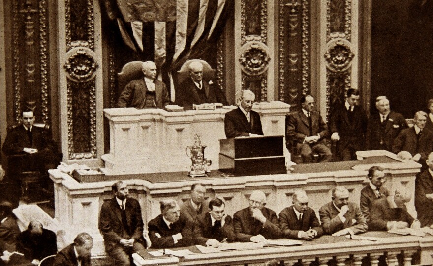 President Woodrow Wilson addresses Congress in Washington, D.C., in 1915 during the State of the Union address.