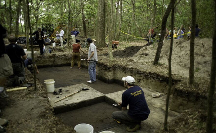 TIME TEAM AMERICA's excavators uncovered a line of subtle stains in the soil at Fort Raleigh National Park on Roanoke Island. The staining may indicate 16th century wooden structures built by America’s first English colonists.