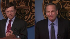 City Attorney Jan Goldsmith (L) and San Diego Mayor Bob Filner