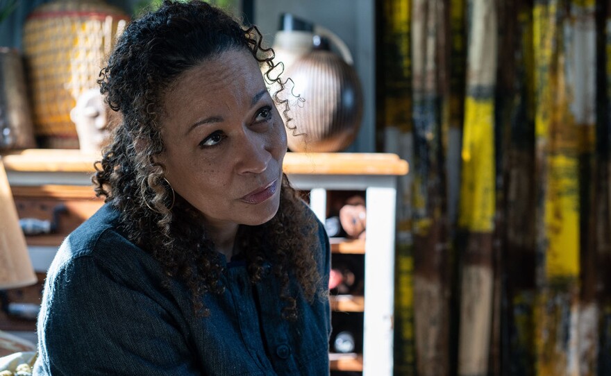 Ebele (MARTINA LAIRD) in MASTERPIECE: UNFORGOTTEN Season 5