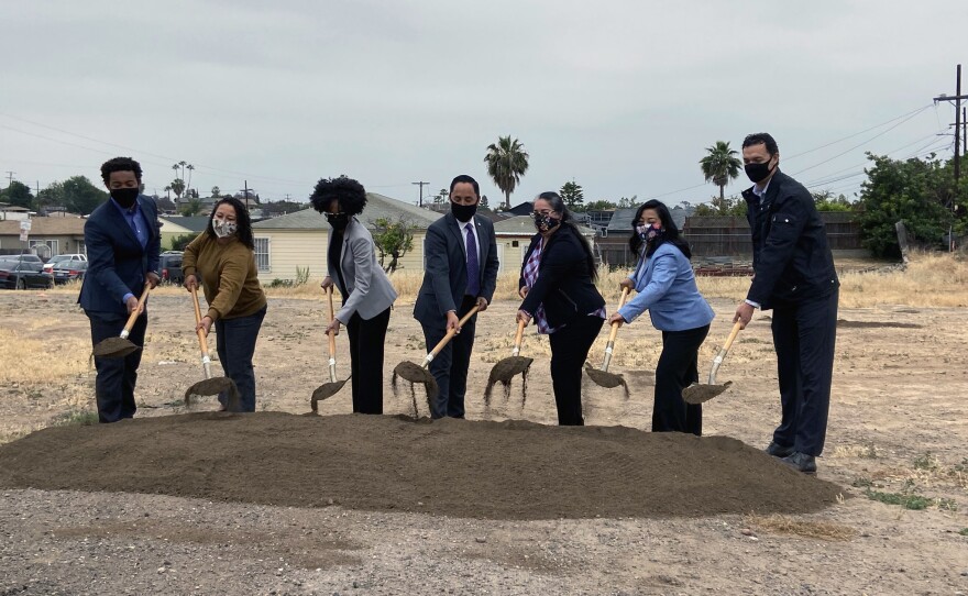 Mayor Todd Gloria, Councilmember Monica Montgomery Steppe along with community members breaking ground for a mini-park in Valencia Park, May 11, 2021.