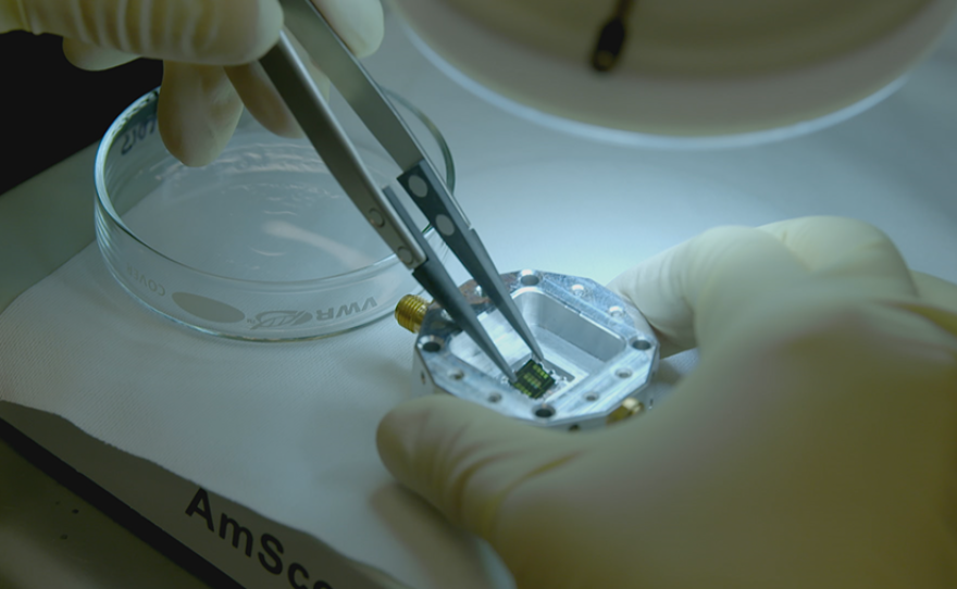 Quantum physics lab at the CAS Center for Excellence in Quantum Information and Quantum Technology, Shanghai.
