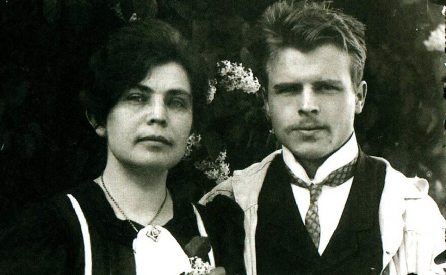 Rorschach and his wife, Olga, at their wedding on May 1, 1910.