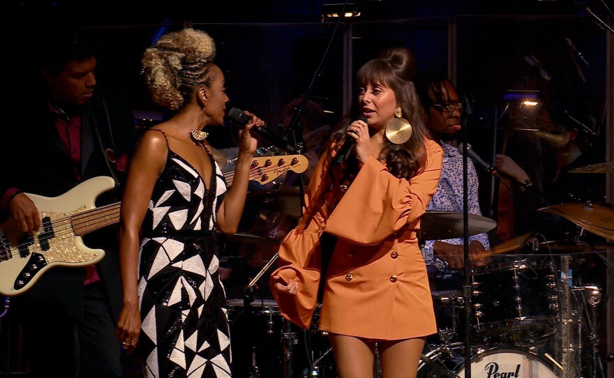 Vocalists Sy Smith and Veronica Swift