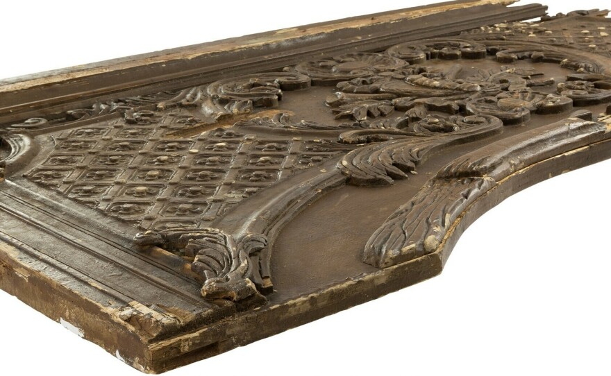 The wooden door panel that saves Rose's life in the 1997 blockbuster <em>Titanic</em> was one of hundreds of iconic Hollywood props, and several from the movie, auctioned off in a five-day sale last week.