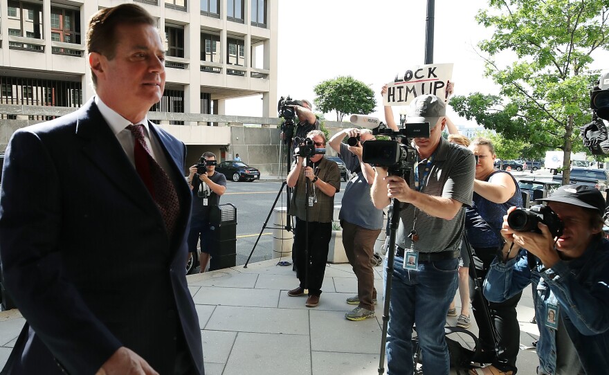 Former Trump campaign chairman Paul Manafort arrives at the federal courthouse in Washington, D.C., for a hearing in June.