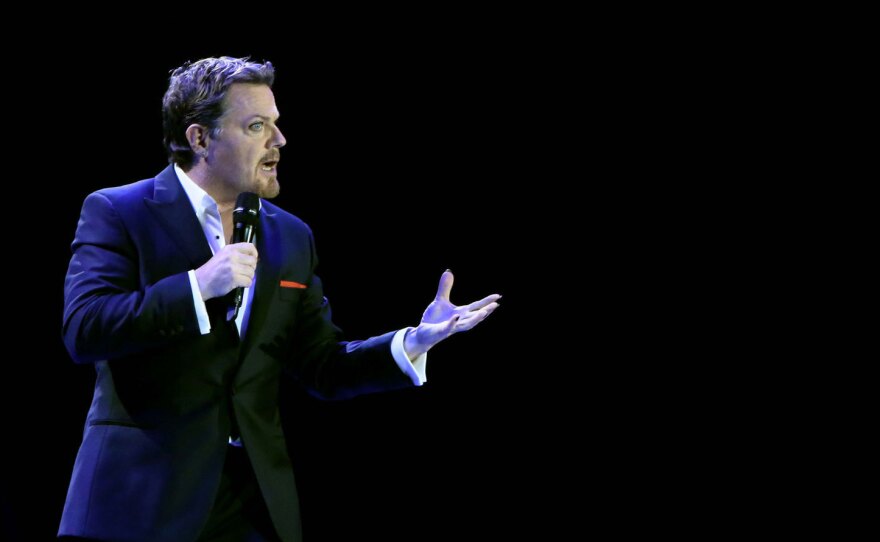 Eddie Izzard is famous for performing in drag — and in French — though he's given up the drag in recent shows. His latest American tour kicks off this week.