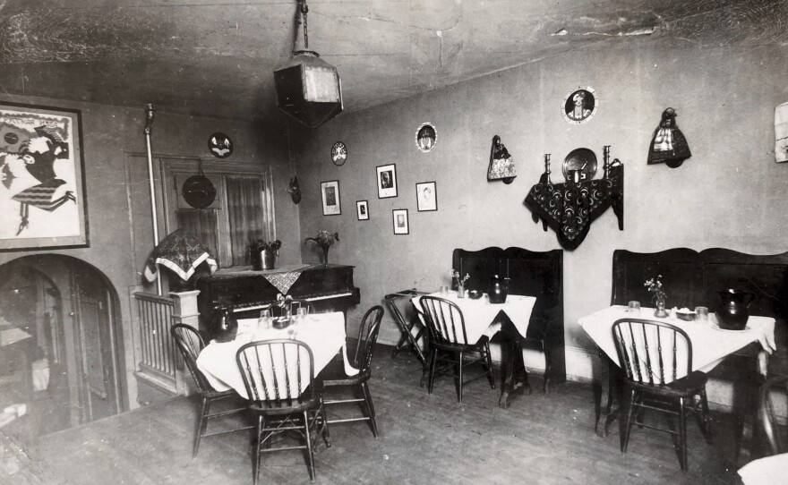 The original Russian Inn interior.