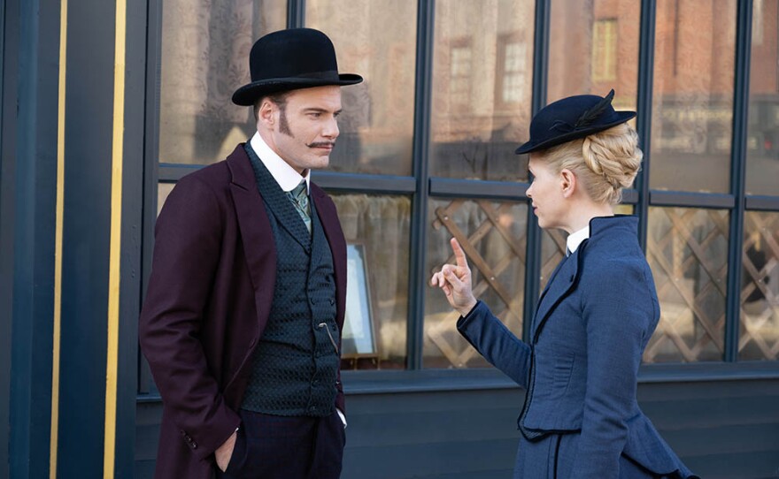 Felix Scott as Patrick Nash and Kate Phillips as Eliza Scarlet