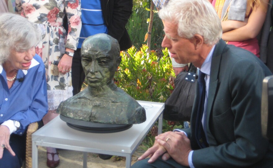 Rupert Maas (right) is fascinated by a bust of Nehru by Jacob Epstein.