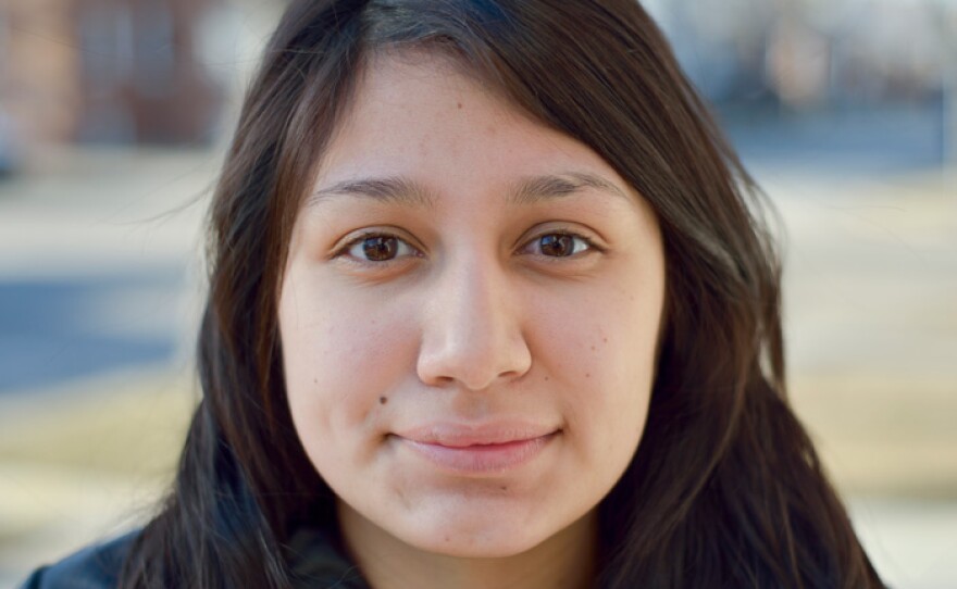 Stephanie lives with her family, who emigrated from El Salvador, in Chicago.