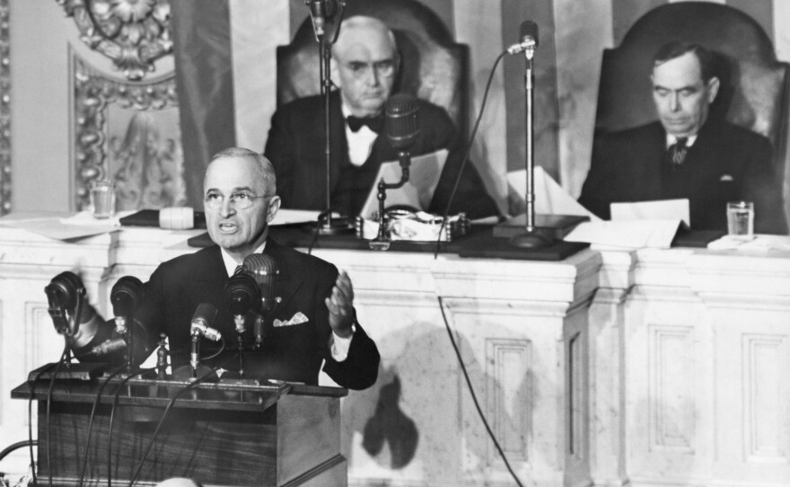 President Truman appeared before a joint session of the new Republican-controlled Congress.