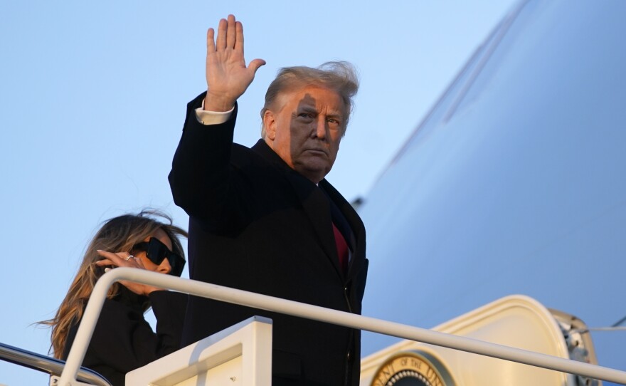 Millions Face Loss Of Jobless Benefits As Trump Withholds Signature On Relief Bill