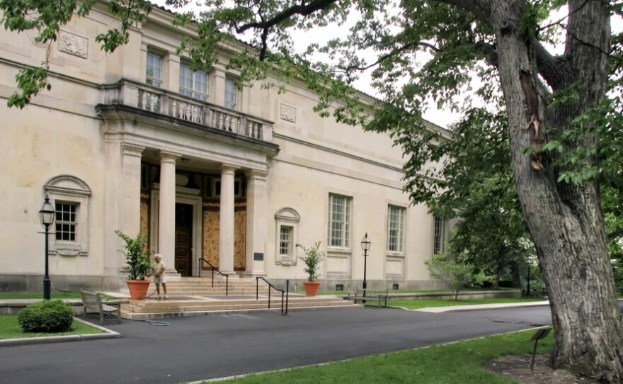 The doors of the Barnes Foundation gallery close to the public on Sunday.