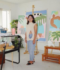 Lilian Martinez in studio