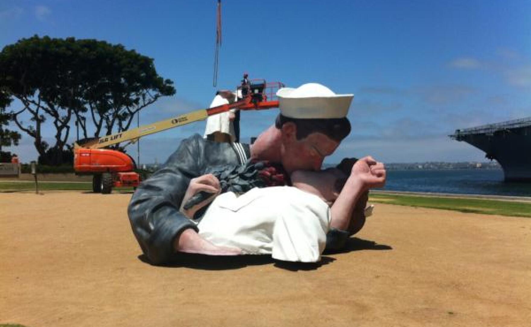 Kiss Statue Taken Down, Replacement Scheduled By End Of Year KPBS Public Media