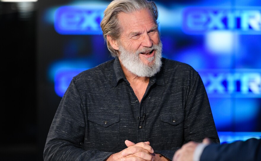 Jeff Bridges visits <em>Extra</em> at Burbank Studios on Dec. 13, 2019, in Burbank, Calif.
