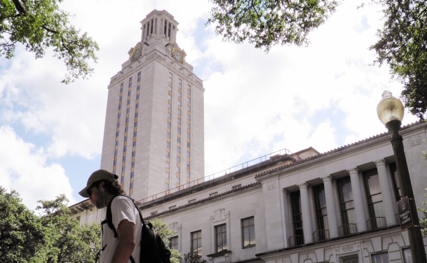 The University of Texas-Austin announced Tuesday it is offering full tuition scholarships to in-state undergraduates whose families make $65,000 or less a year.