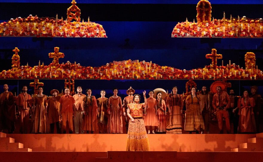 Mezzo-soprano Guadalupe Paz as Frida Kahlo in "El último sueño de Frida y Diego" ("The Last Dream of Frida and Diego").