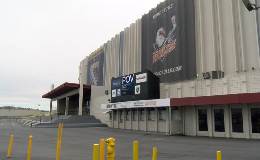City Looking To Make More Money From Pechanga Arena, Looks For New