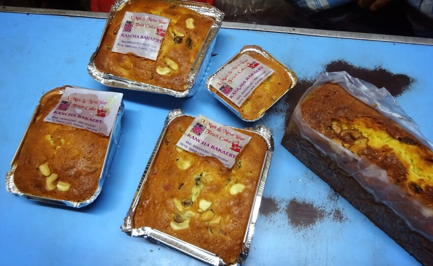The Muslim-owned Kanchan Bakery specializes in bread and biscuits all year round. But during Christmas, the bakery has its own line of Christmas fruitcakes. It also rents out its ovens to those who want to bake their own cakes.
