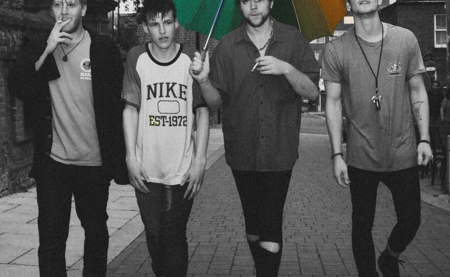 Viola Beach.