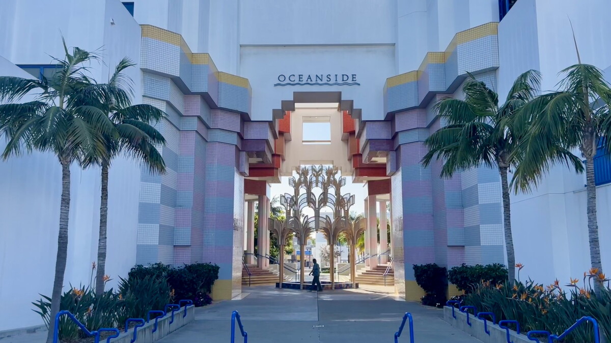 Oceanside City Council considers creating a flag policy - Vimarsana News