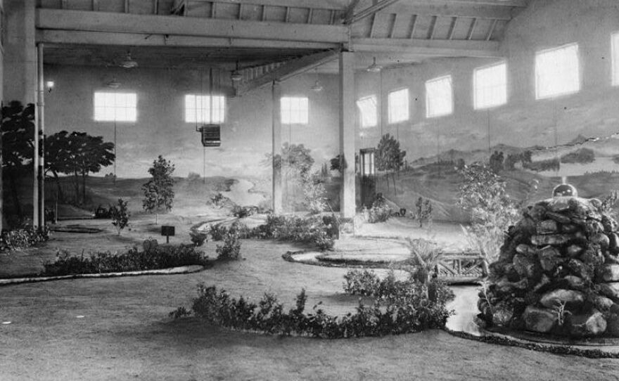 An indoor miniature course at the YMCA in Warren, Pa., circa 1935.