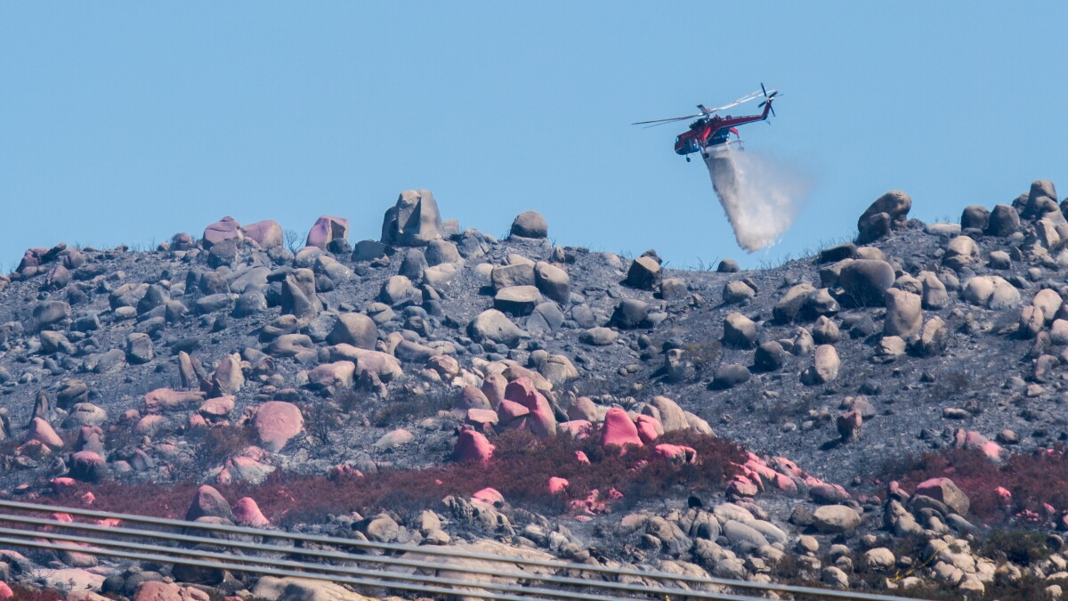 Evacuations, warnings lifted for 466-acre Potrero wildfire - Vimarsana News