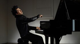 Promotional photo of pianist Lang Lang