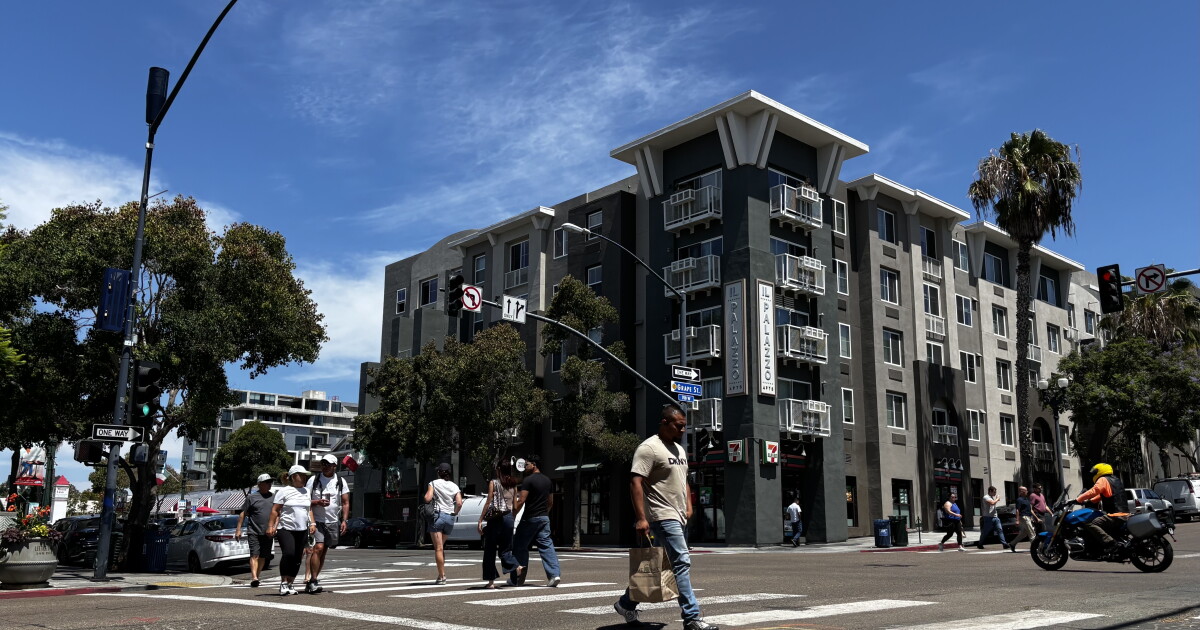 San Diego Airport starts construction on off-site road widenings