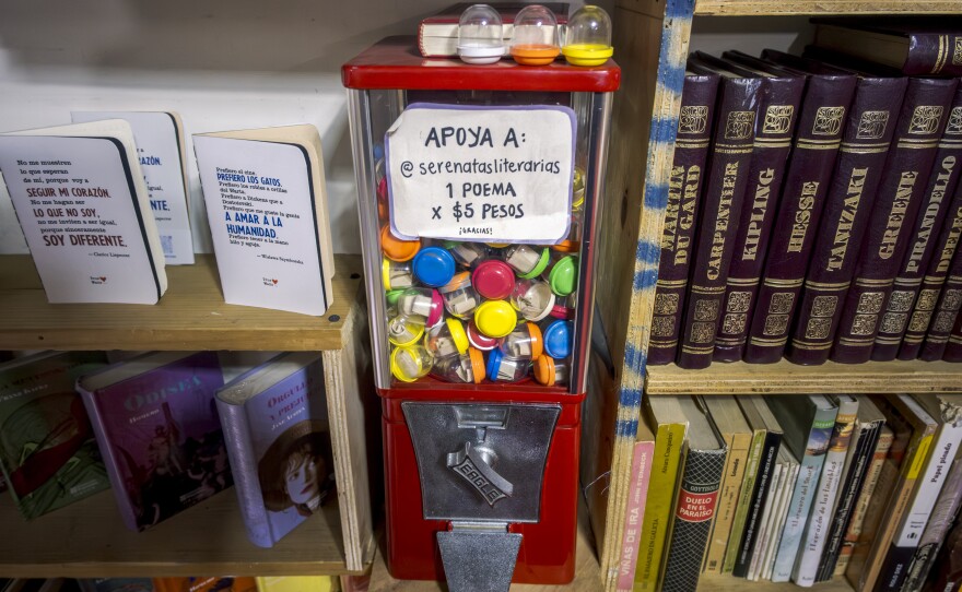 Pictured is Libros, Café y Jazz's poetry vending. For 5 pesos, readers can receive a poem, Oct.18, 2024.