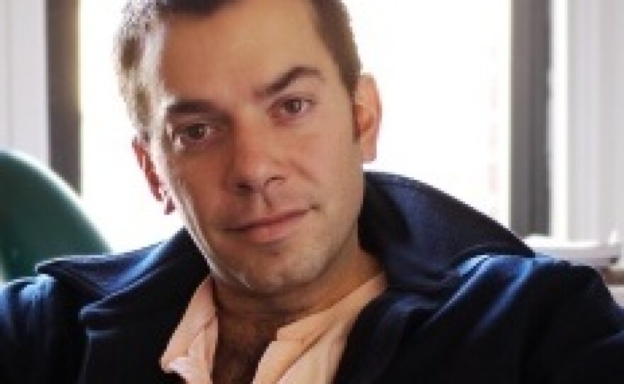 Geoffrey Gray has written for the <em>Village Voice, The New York Times</em> and<em> New York Magazine. </em>