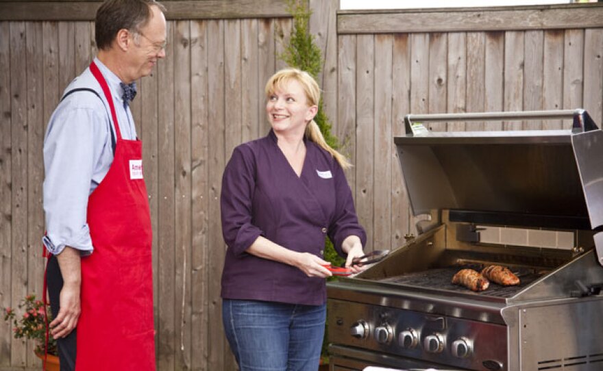 Host Christopher Kimball and test kitchen cook Julia Collin Davison make the ultimate grilled bone-in pork roast.