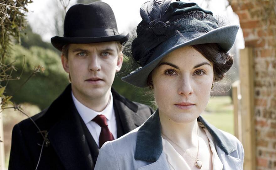Dan Stevens (Matthew Crawley), Michelle Dockery (Lady Mary Crawley)