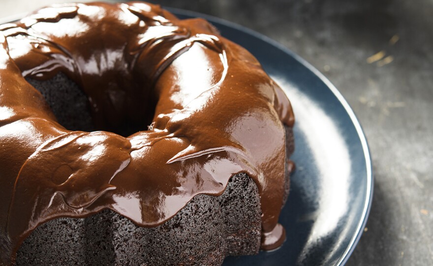 CHRISTOPHER KIMBALL'S MILK STREET TELEVISION Simple Cakes KPBS