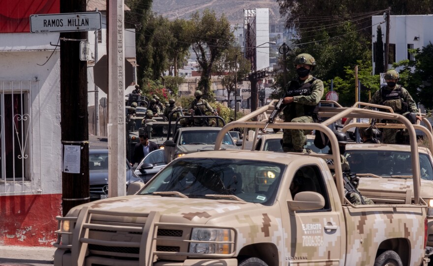 MEXICAN ARMY tijuana