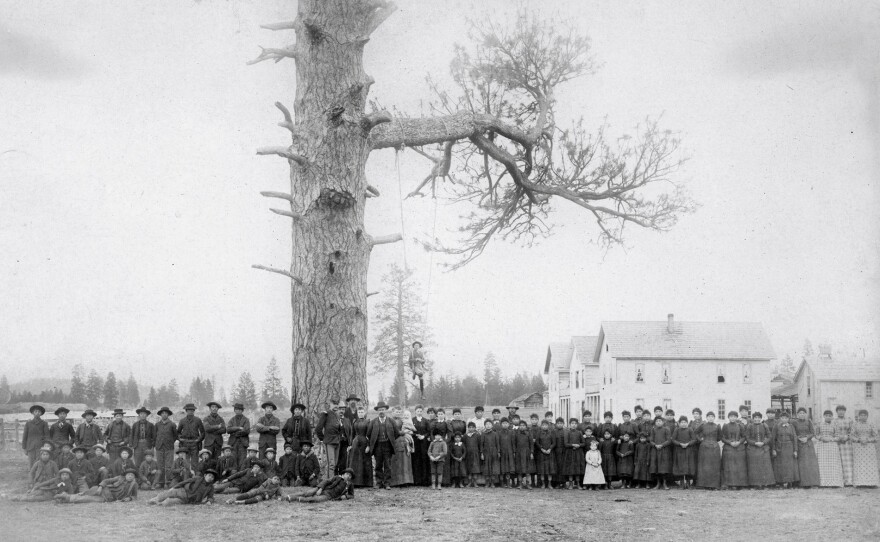 Yainix Boarding school