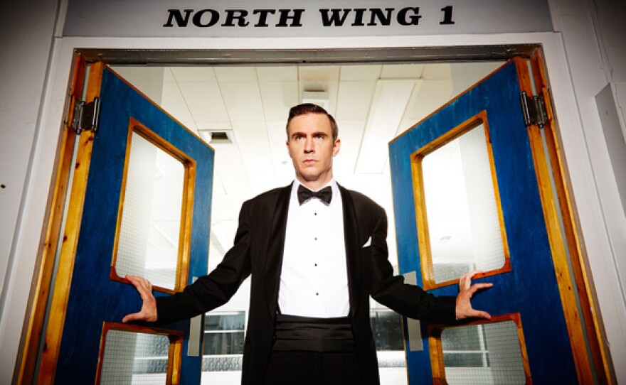 Jack Davenport as Otto.